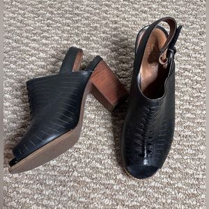 Clarks Black Wedges/Clogs